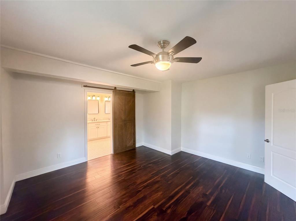 10806 W ELBOW DRIVE, TAMPA, FL — photo 4 of 20