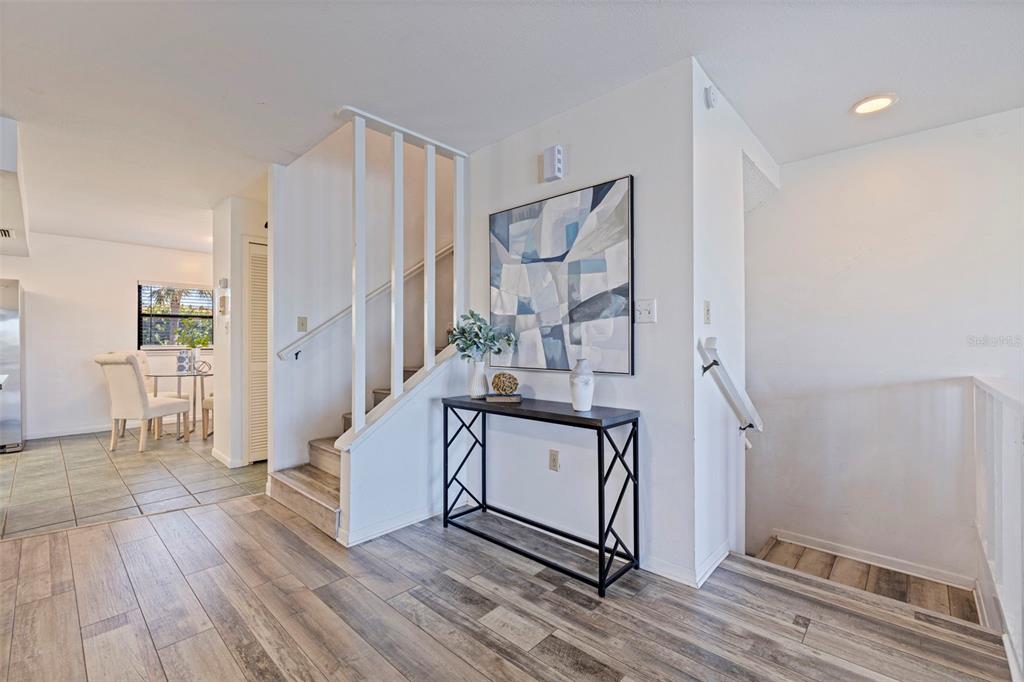 12242 2ND STREET E, TREASURE ISLAND, FL — photo 4 of 51