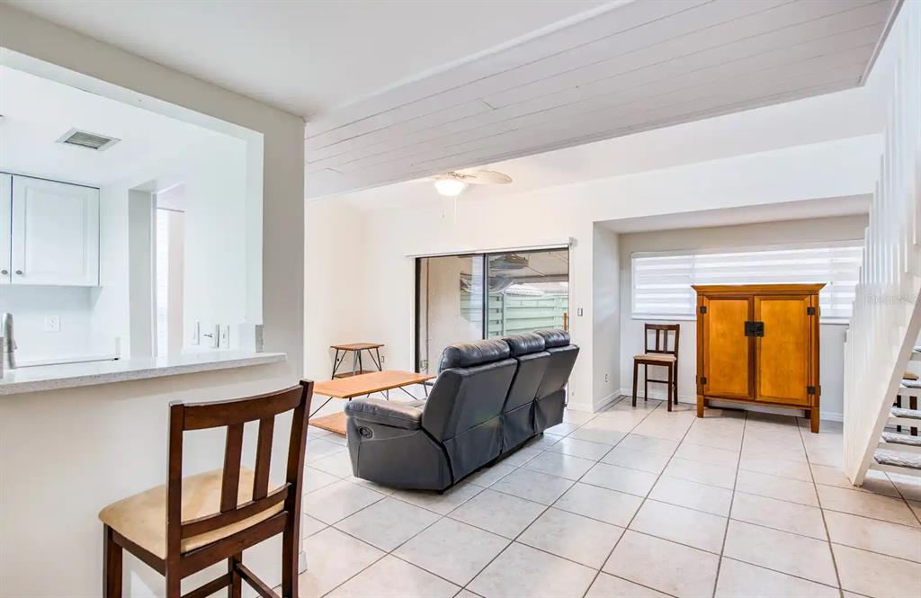 6313 PELICAN CREEK CROSSING UNIT -, ST PETERSBURG, FL — photo 5 of 49