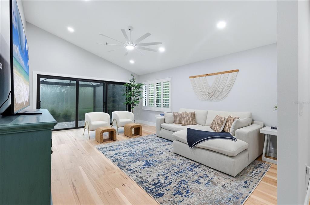 2141 HARBOURSIDE DRIVE UNIT 1203, LONGBOAT KEY, FL — photo 4 of 30