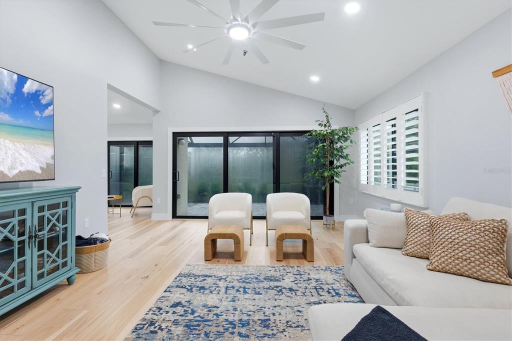 2141 HARBOURSIDE DRIVE UNIT 1203, LONGBOAT KEY, FL — photo 5 of 30