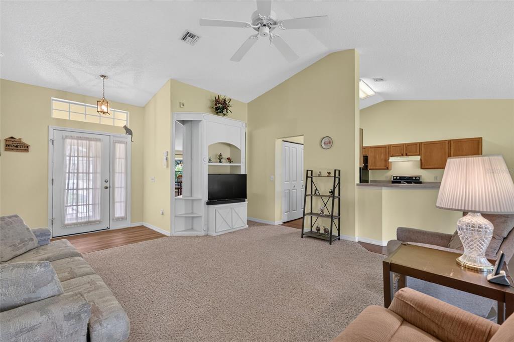 26958 HONEYMOON AVENUE, LEESBURG, FL — photo 5 of 17