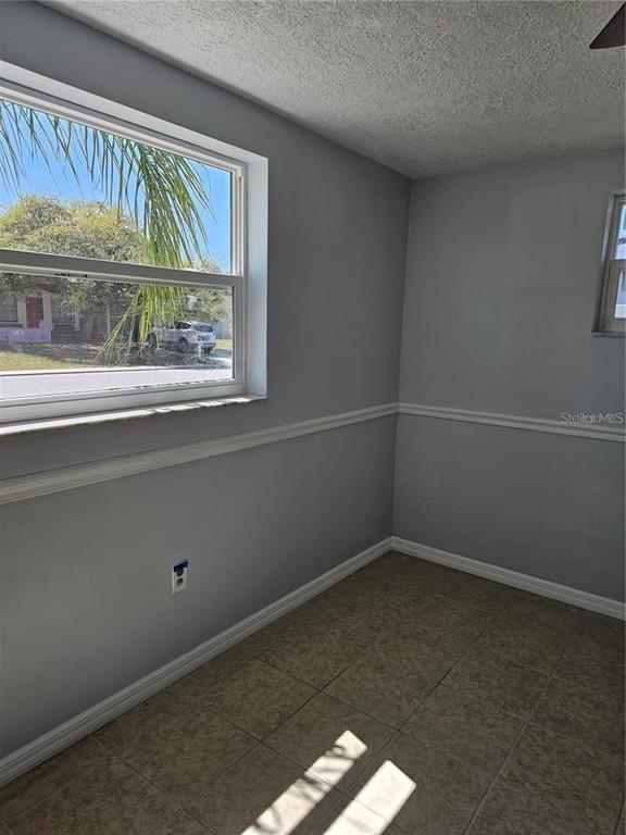 7425 ABALONE DRIVE, PORT RICHEY, FL — photo 4 of 6