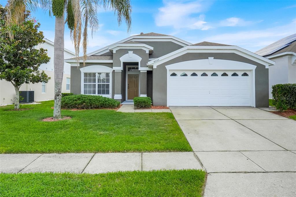 8055 KING PALM CIRCLE