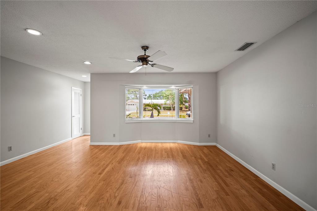 6512 BOWLINE DRIVE, SARASOTA, FL — photo 4 of 25