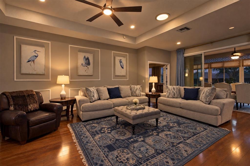 2701 DAFFODIL COURT, THE VILLAGES, FL — photo 2 of 43