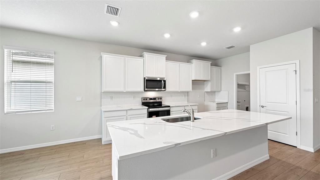 17291 SALTBUSH TRAIL, PARRISH, FL — photo 3 of 29
