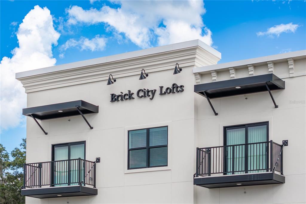 419 SE 1ST AVENUE UNIT 303