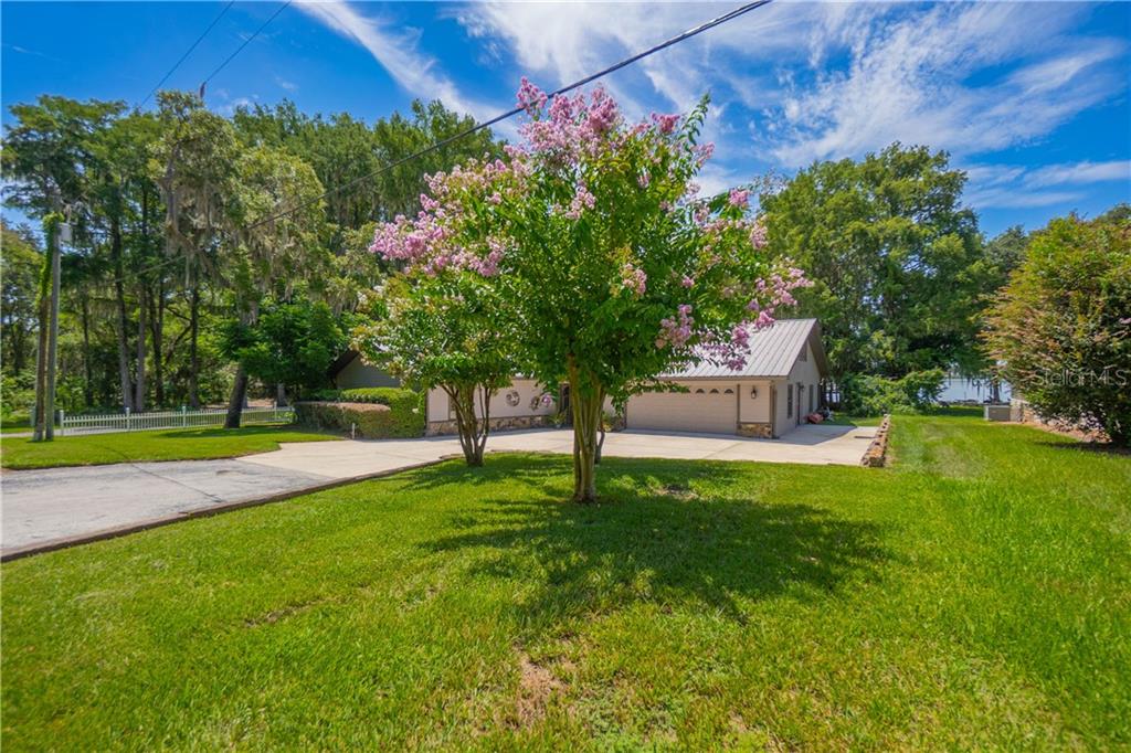 85 S Hunting Lodge DRIVE, INVERNESS, FL — photo 3 of 30