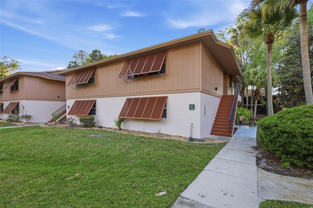 100 SWEETGUM WOODS COURT UNIT 9B