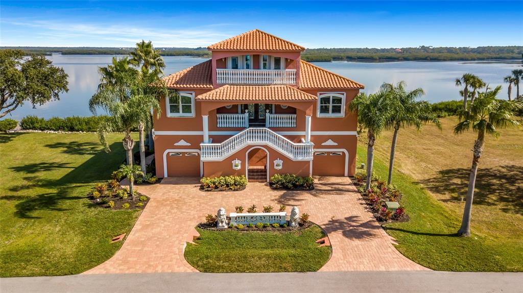4613 HARBORPOINTE DRIVE, PORT RICHEY, FL — photo 3 of 26