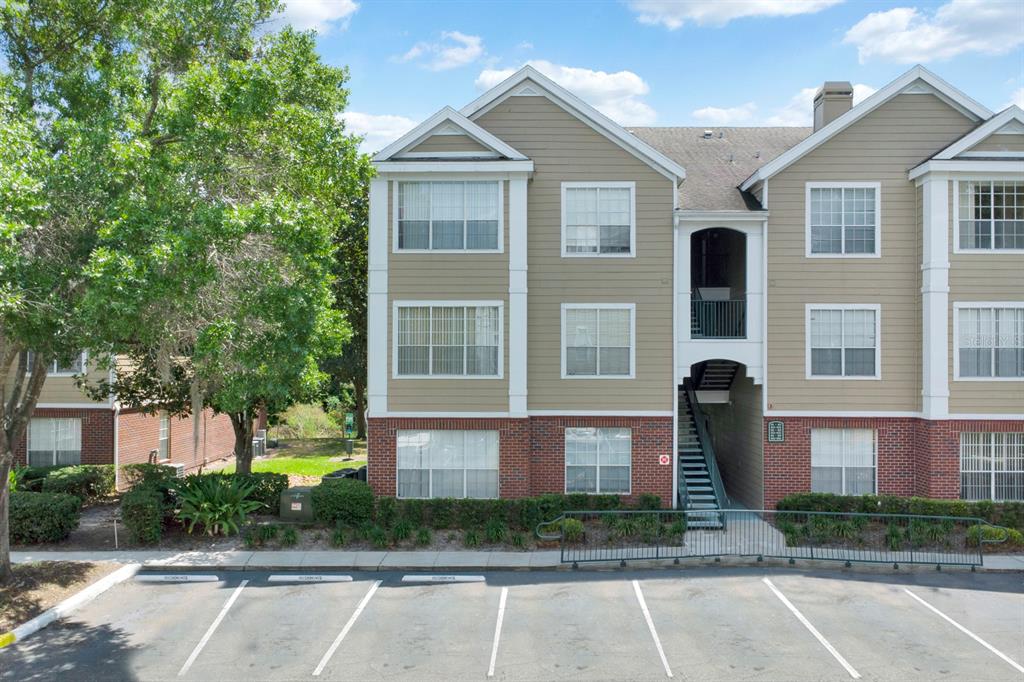 13103 MULBERRY PARK DRIVE UNIT 8211