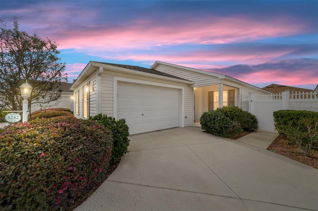 3242 EVANSIDE LANE