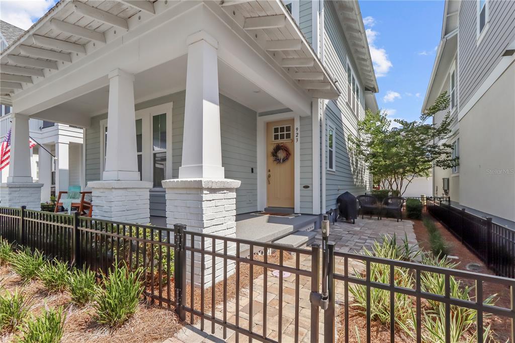 923 COLIE ALLEY, WINTER GARDEN, FL — photo 3 of 27