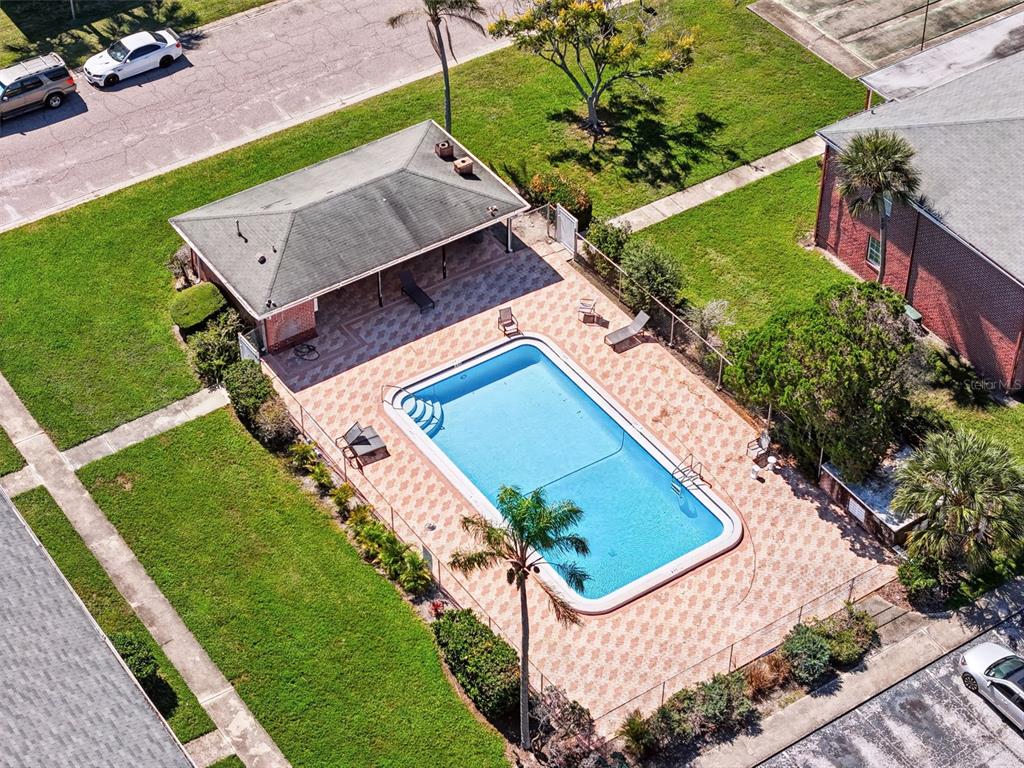 1124 85TH TERRACE N UNIT D, ST PETERSBURG, FL — photo 2 of 41