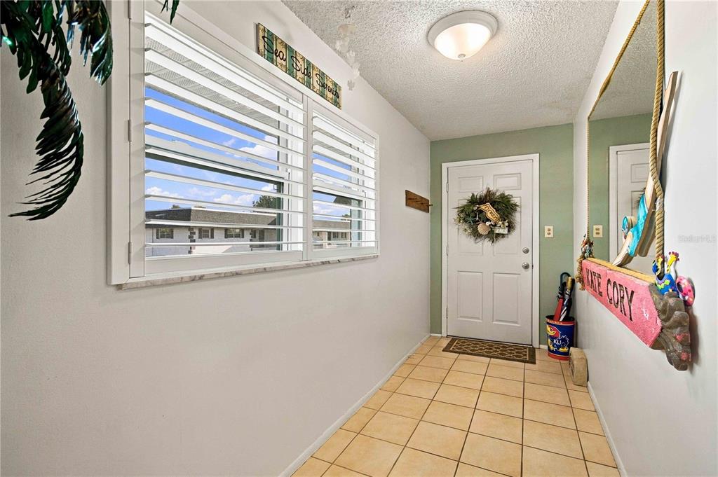 304 47TH AVENUE DRIVE W UNIT 313, BRADENTON, FL — photo 5 of 30