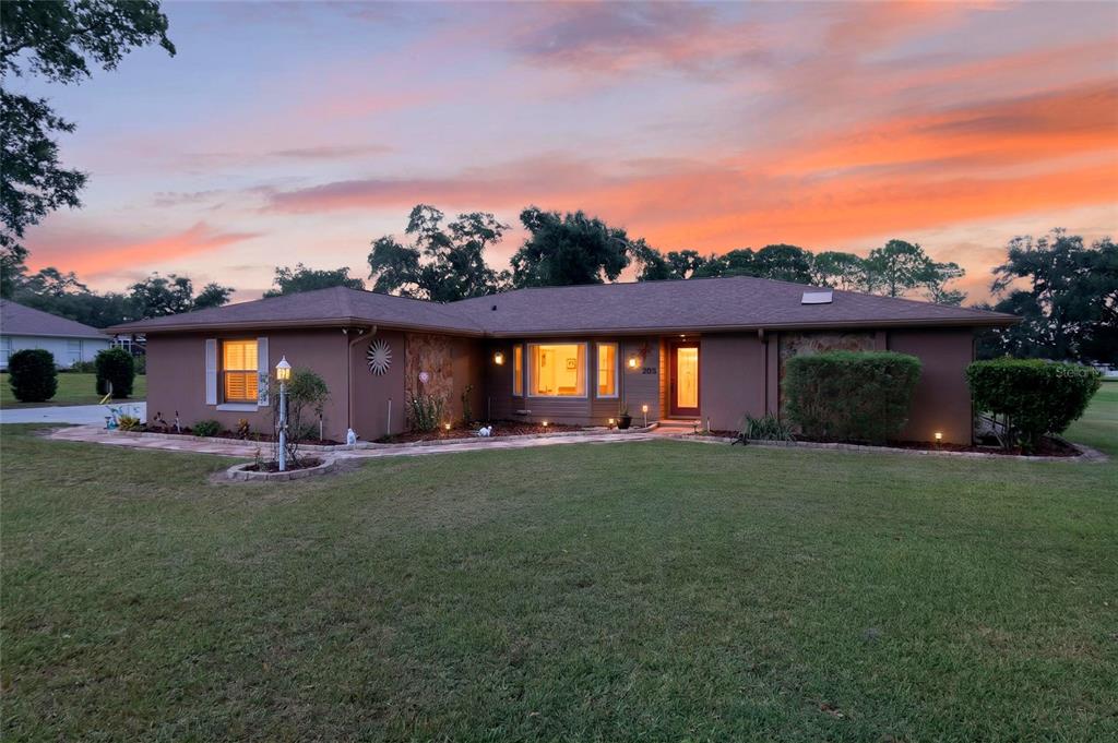 205 E FALCONRY COURT, HERNANDO, FL — photo 2 of 30