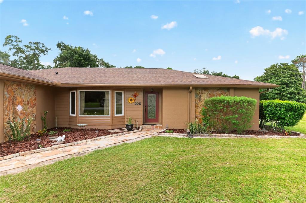 205 E FALCONRY COURT, HERNANDO, FL — photo 4 of 30