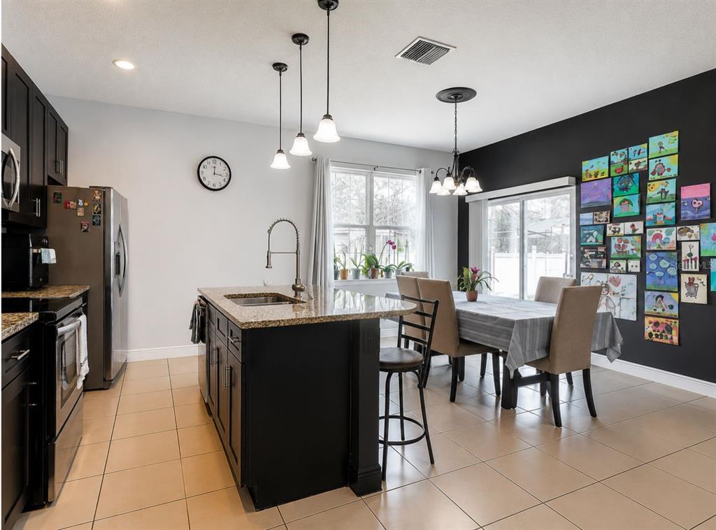420 E EAGLE DRIVE, KISSIMMEE, FL — photo 5 of 11