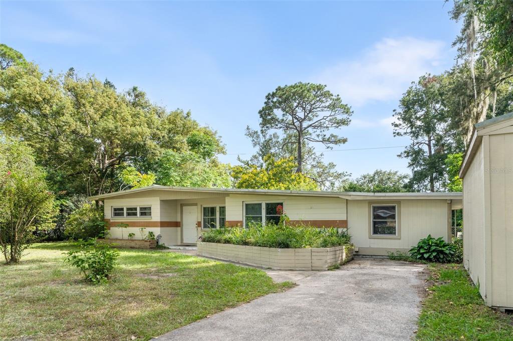 1321 NE 20TH AVENUE, GAINESVILLE, FL — photo 2 of 30