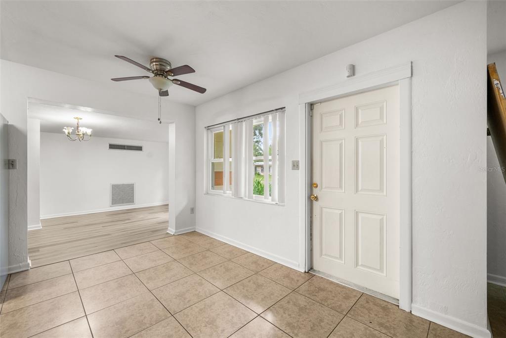 1321 NE 20TH AVENUE, GAINESVILLE, FL — photo 3 of 30