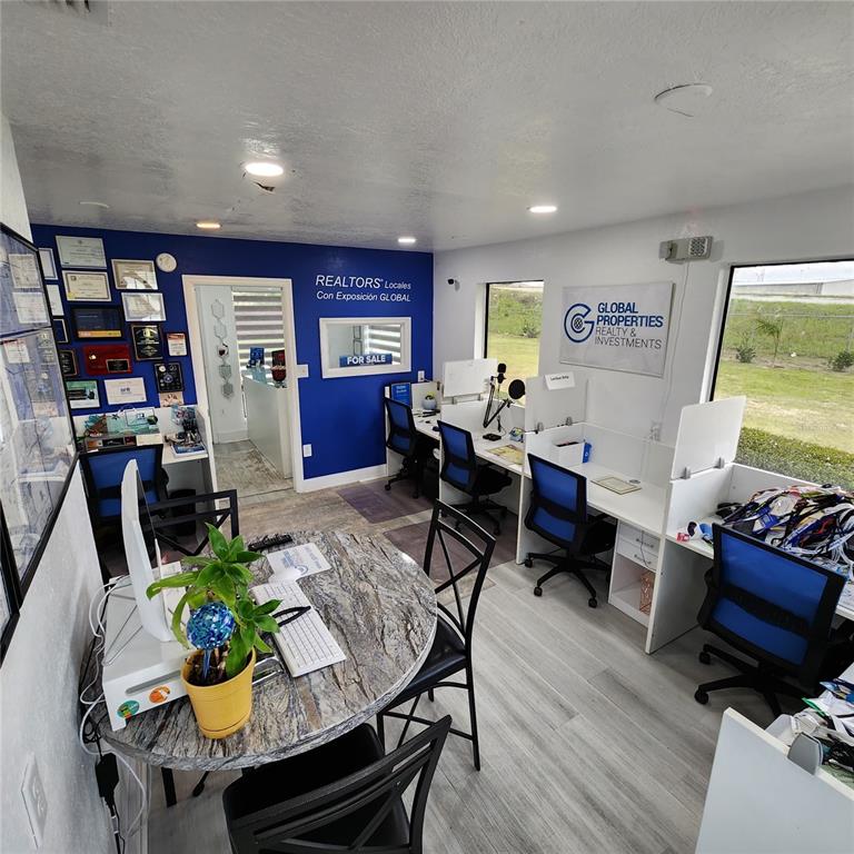 909 SW 10TH HWY 200 STREET, OCALA, FL — photo 4 of 8