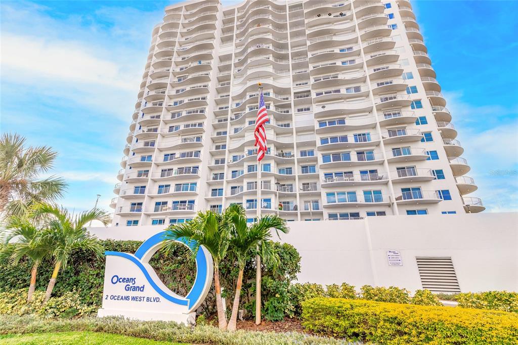 2 OCEANS WEST BOULEVARD UNIT 700