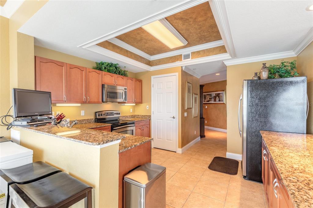 2 OCEANS WEST BOULEVARD UNIT 700, DAYTONA BEACH SHORES, FL — photo 5 of 65