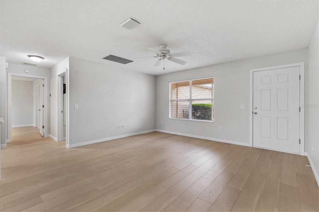 9595 SE 171ST ARGYLL STREET, THE VILLAGES, FL — photo 5 of 37