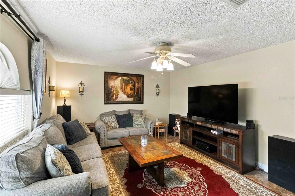 1103 SOARING OSPREY WAY, VALRICO, FL — photo 5 of 23