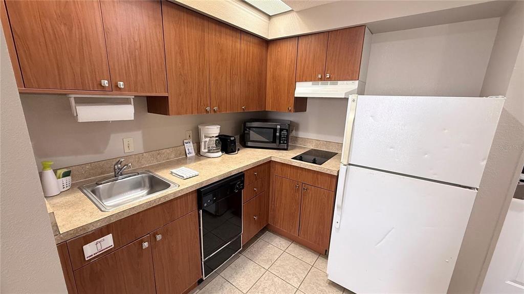 7601 CANADA AVENUE UNIT 515, ORLANDO, FL — photo 5 of 10