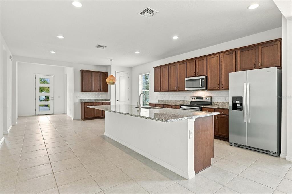 8518 NEMOURS PARKWAY, ORLANDO, FL — photo 4 of 30