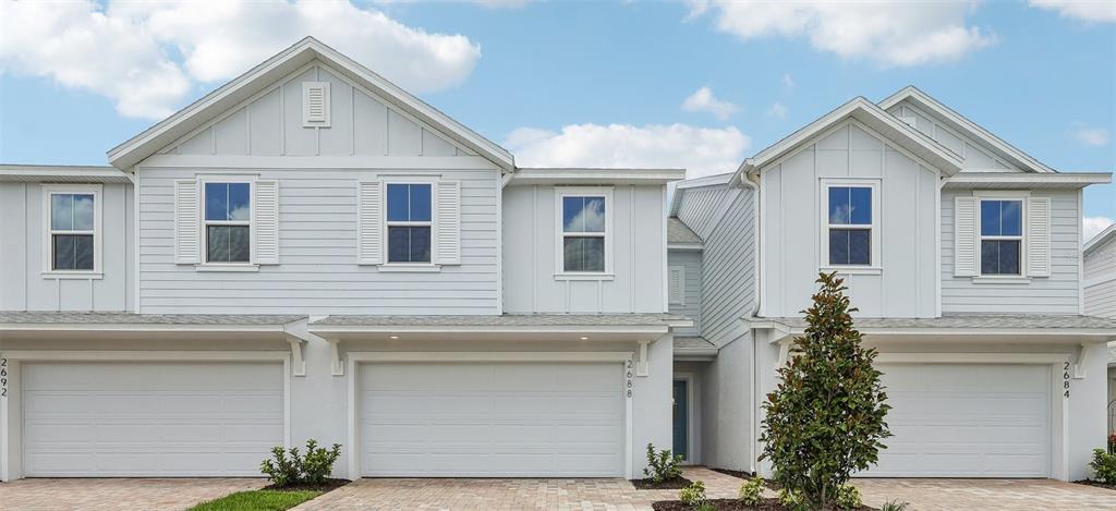 2688 MEADOW CREST DRIVE