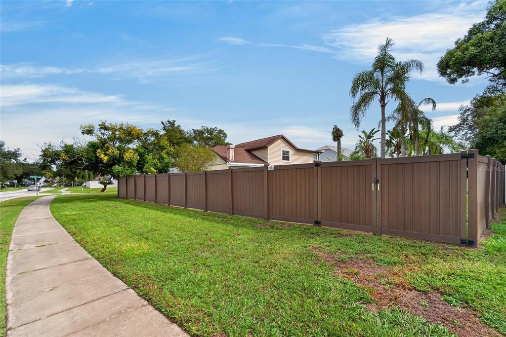 12301 PATHWAY COURT, RIVERVIEW, FL — photo 3 of 30