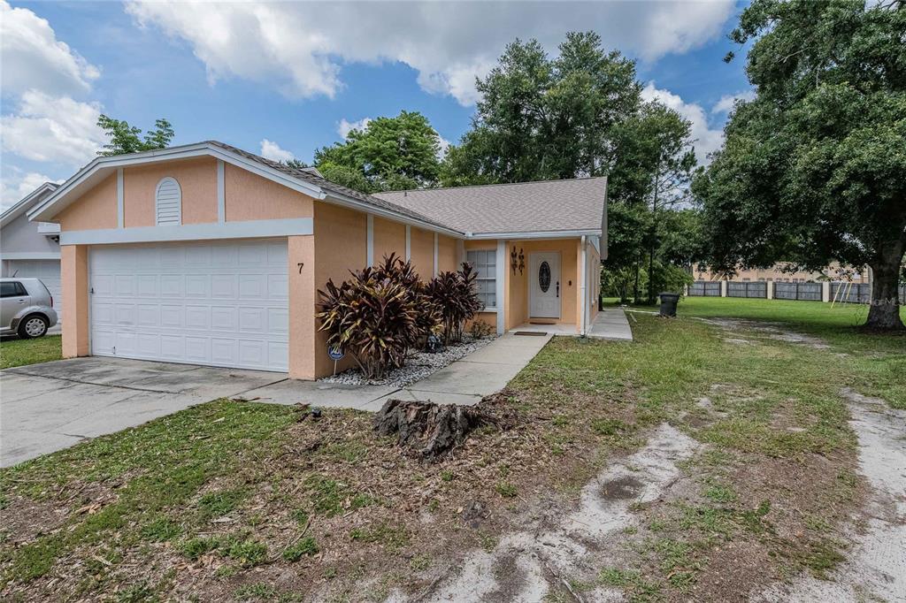 1100 LOWRY AVENUE UNIT 7