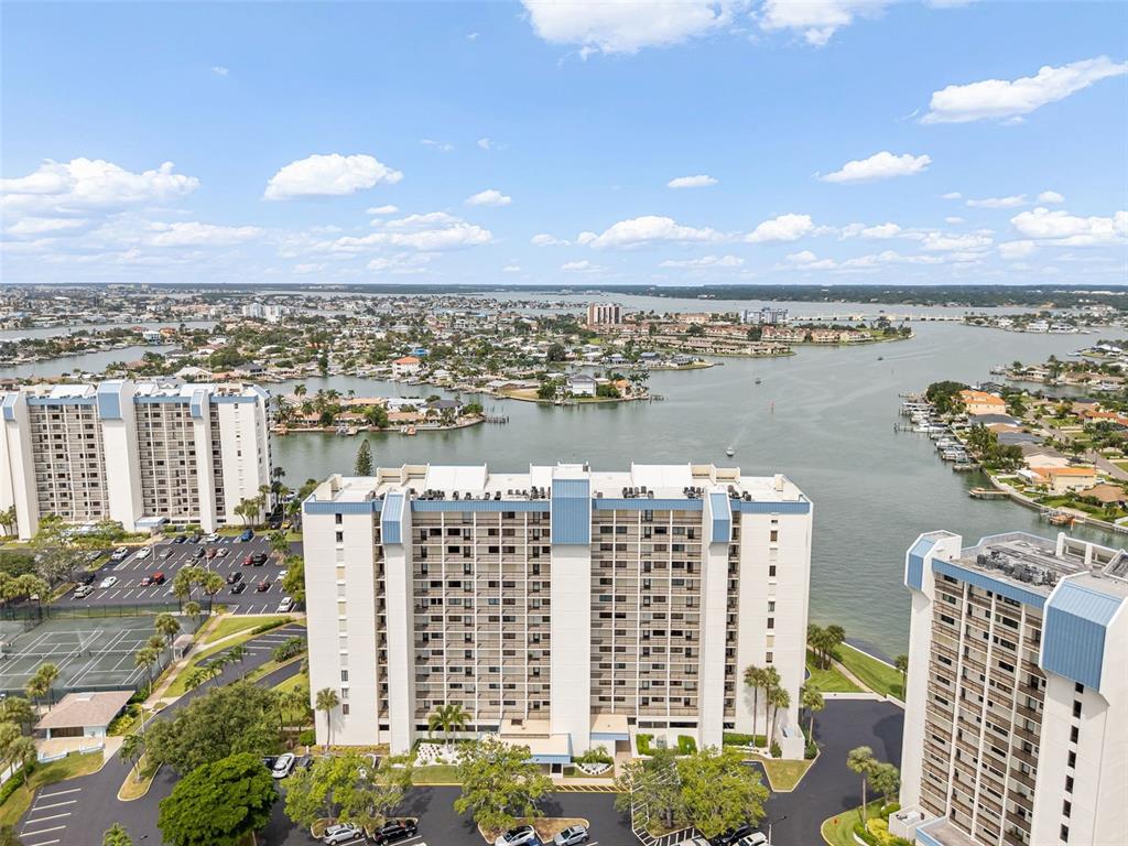 9425 BLIND PASS ROAD UNIT 1006, ST PETE BEACH, FL — photo 5 of 30