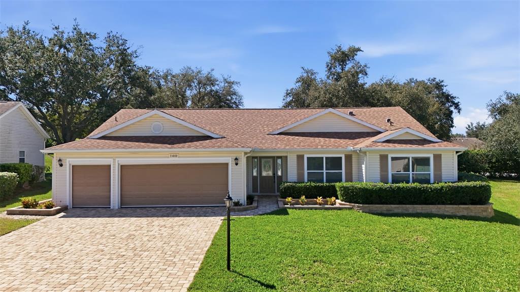 24809 RIVERBOAT BEND, LEESBURG, FL — photo 2 of 30