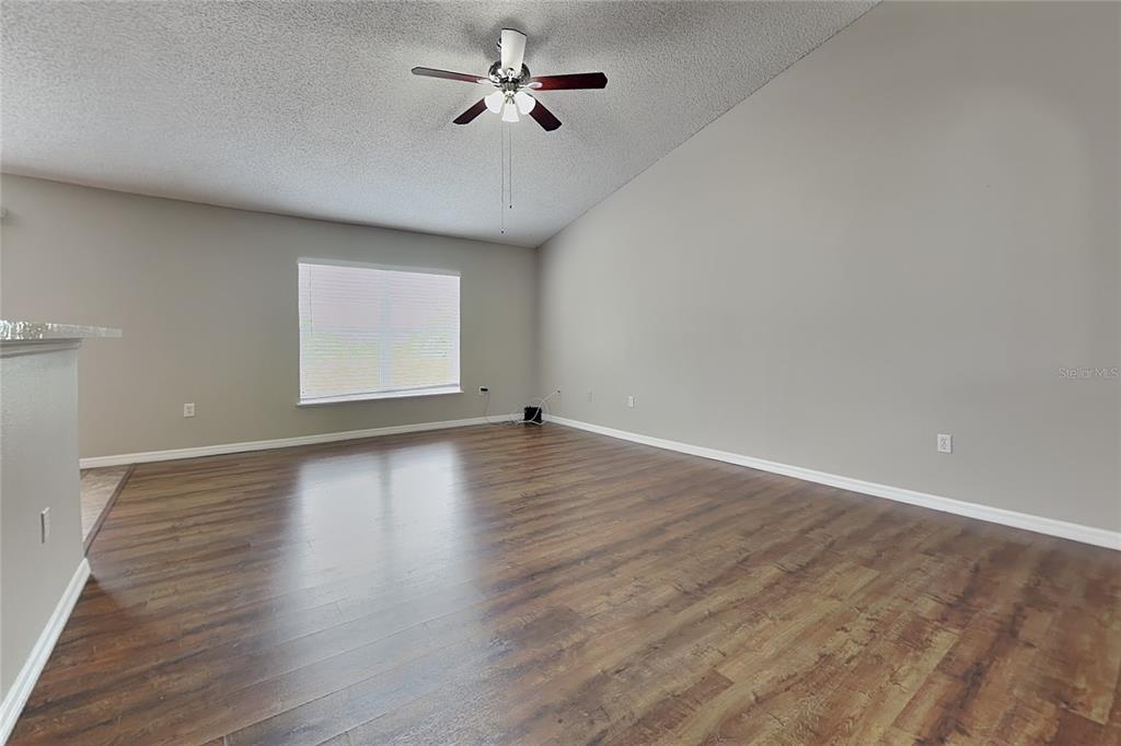 9297 OAK GROVE STREET, SPRING HILL, FL — photo 2 of 15