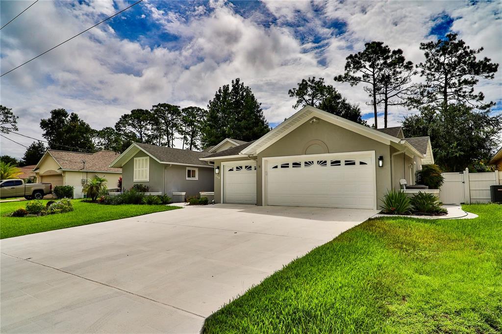 112 WELLSTONE DRIVE, PALM COAST, FL — photo 3 of 28