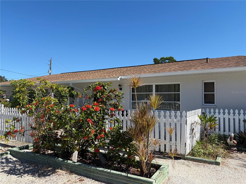 220 COLONIA LANE E, NOKOMIS, FL — photo 2 of 51