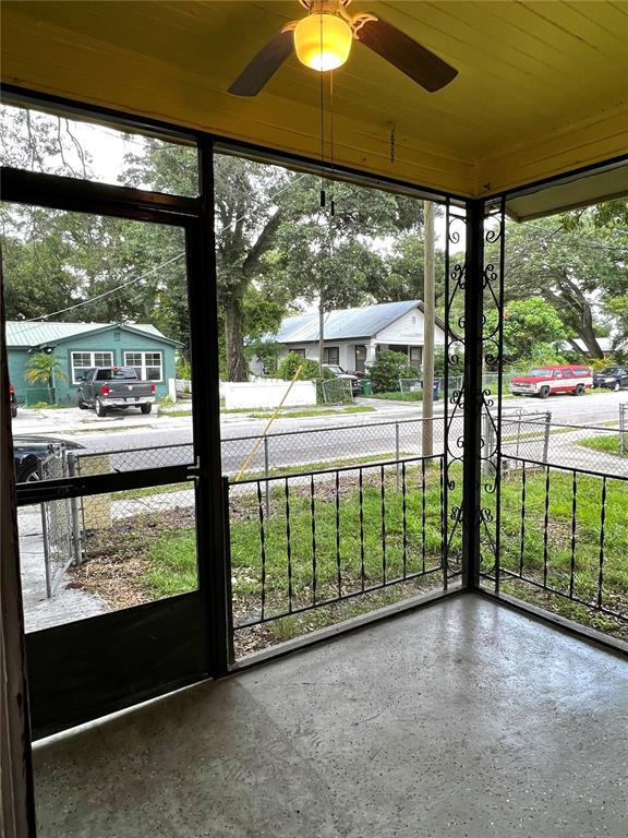 1603 E 29TH AVENUE, TAMPA, FL — photo 3 of 18