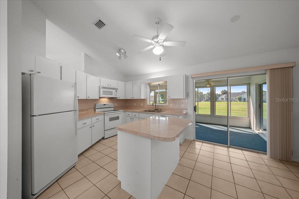 5374 NW 20TH PLACE, OCALA, FL — photo 4 of 30