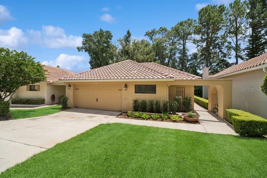 1106 W WINGED FOOT CIRCLE