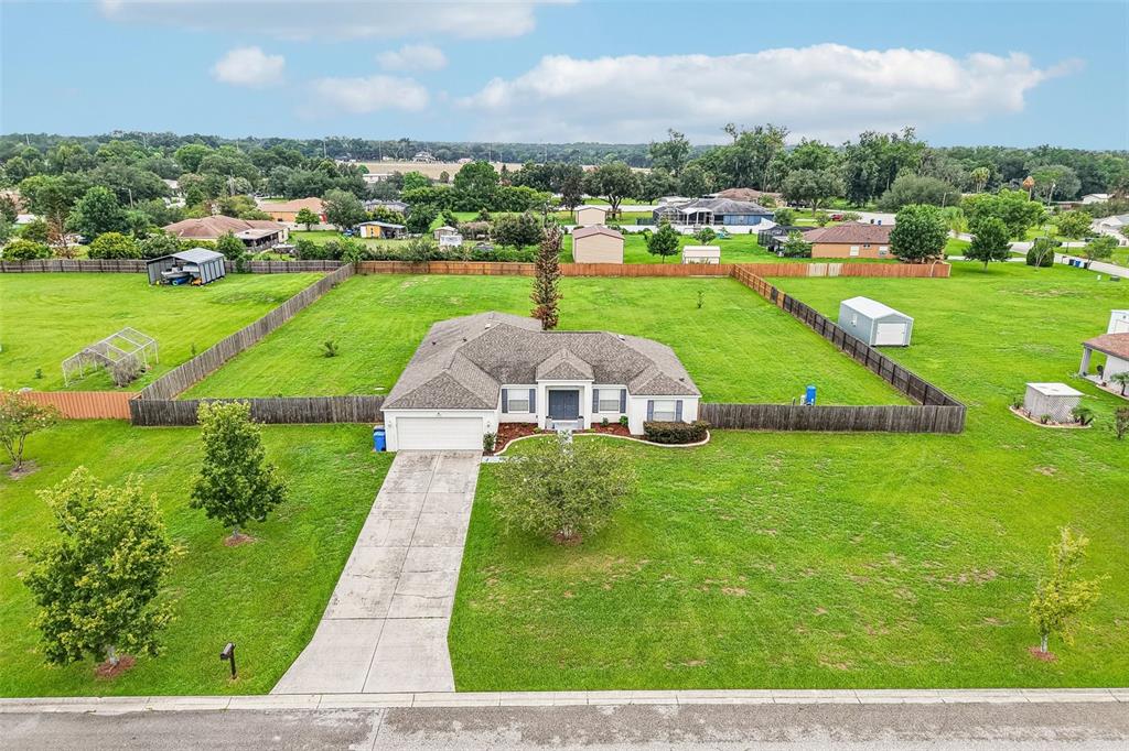 2206 WOODEN SHOE WAY