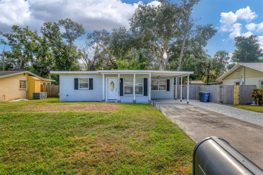 3224 WILLIAMSBURG STREET