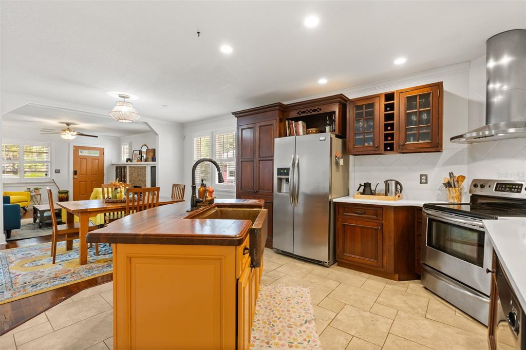 1217 NOBLE PLACE, ORLANDO, FL — photo 4 of 39