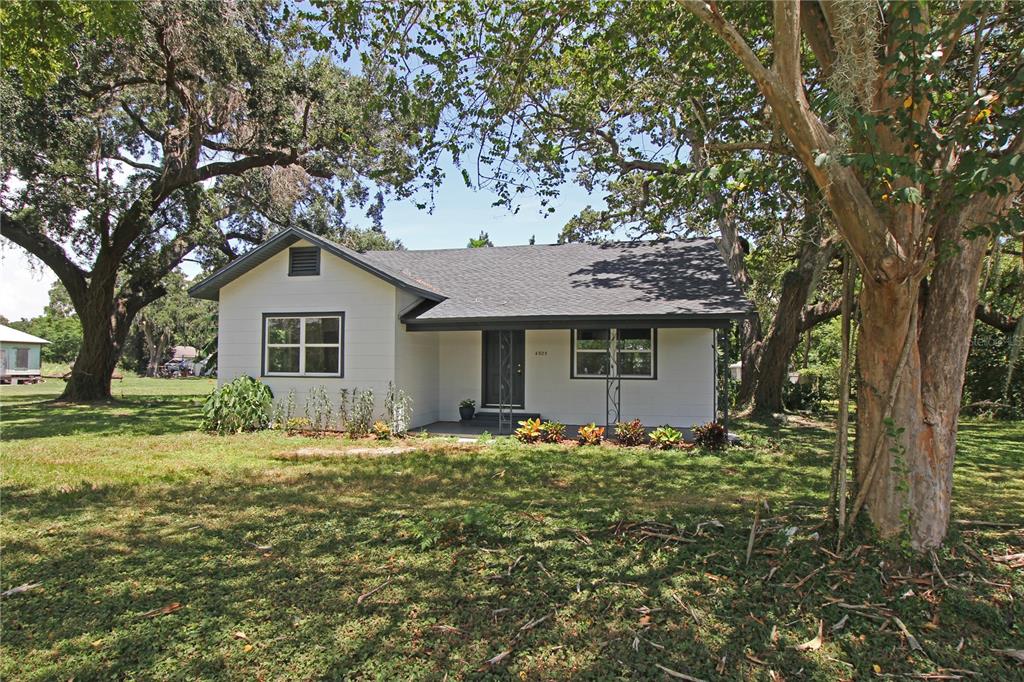 4925 MAGNOLIA AVENUE