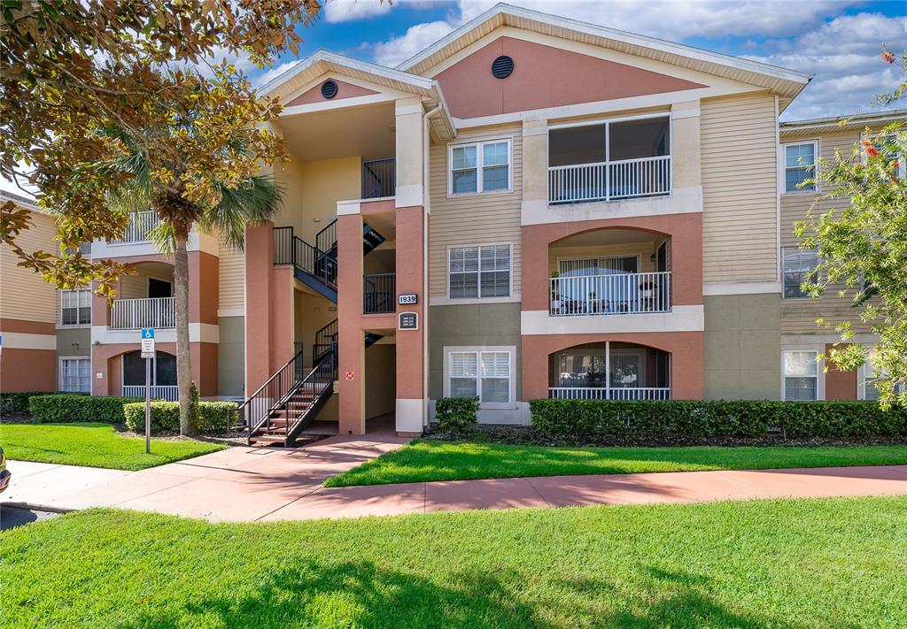 1939 SUMMER CLUB DRIVE UNIT 115