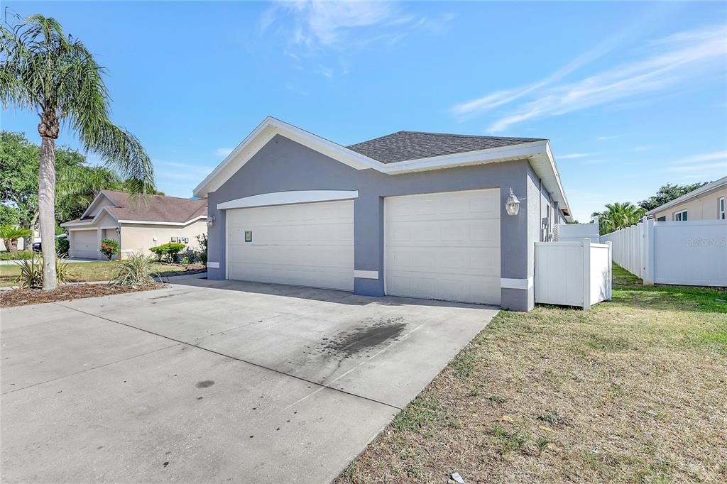 2863 DUNCAN TREE CIRCLE, VALRICO, FL — photo 2 of 30