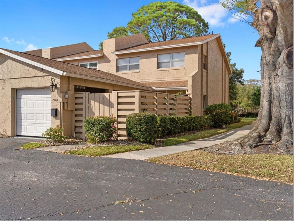 920 PARK LAKE CIRCLE UNIT 36